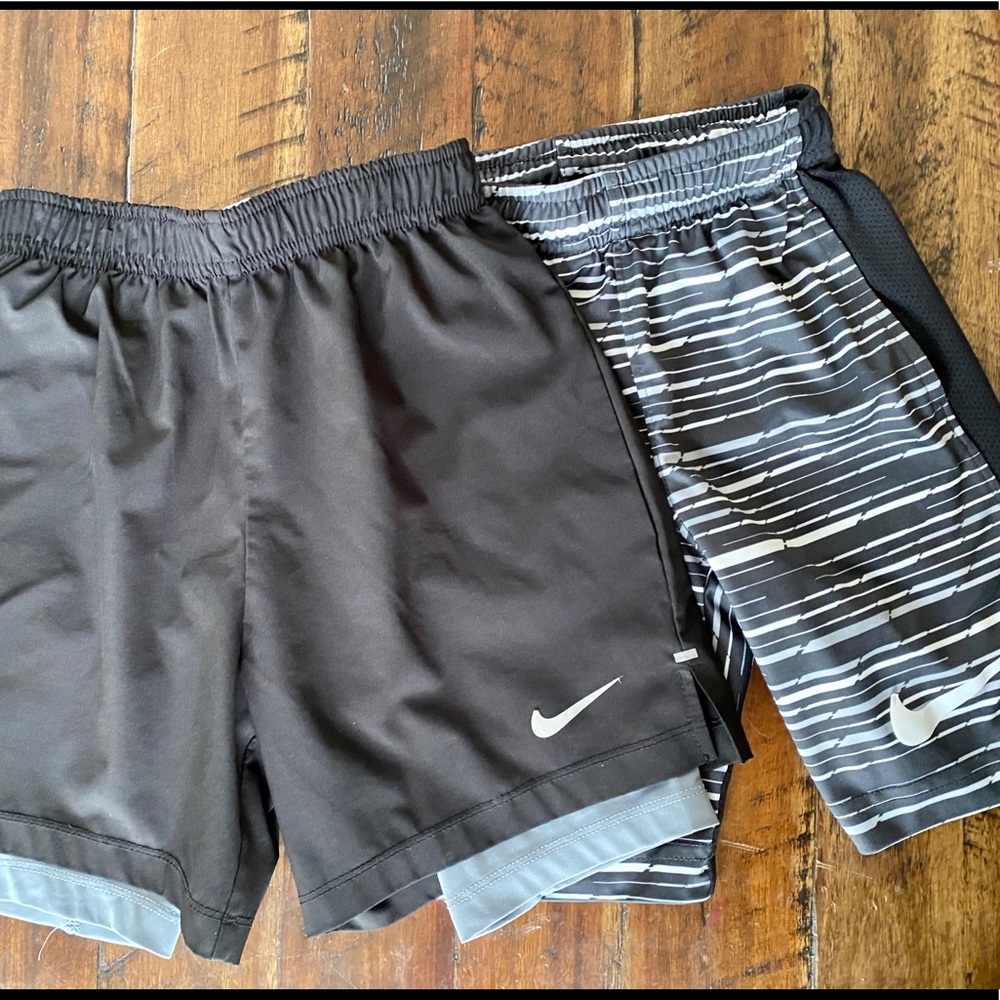 Nike shorts sz 6